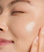 Elaris7 halal skincare cleanser
Oil-to-Foam Cleanser for fresh, balanced skin